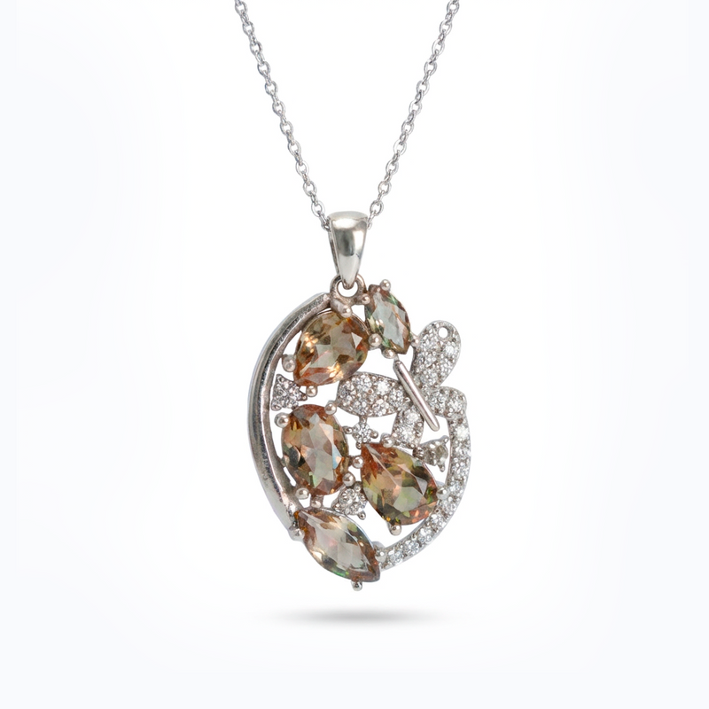 Load image into Gallery viewer, SOLSTICE VINE NECKLACE
