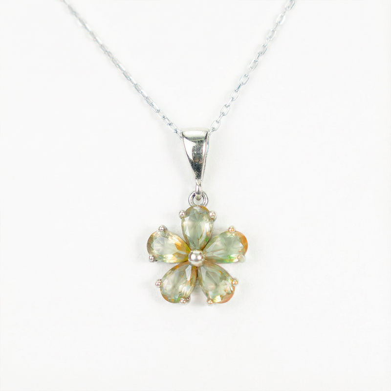 Load image into Gallery viewer, TULIPIA NECKLACE
