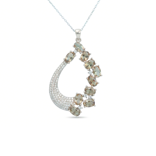 LUNA ARC NECKLACE